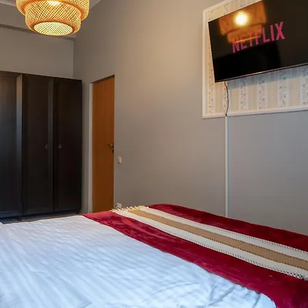 Cozy Center Flat W Netflix * Cluj-Napoca